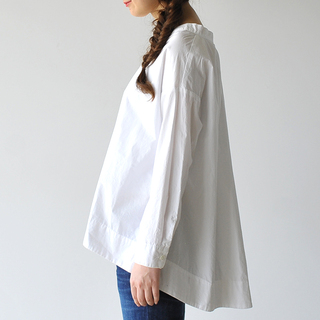 春風を感じると着たくなる。とびきりお洒落な「オーバーシャツ」の着こなし