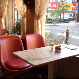 ほっこり懐かしい気分に浸れる。地元ライターがおすすめする「大阪」の『純喫茶』5選