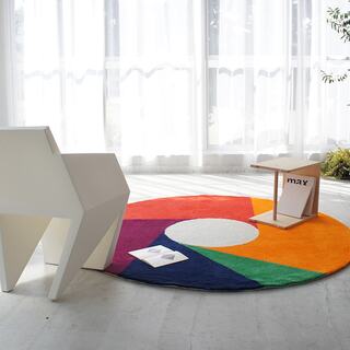 「ラグ1枚」で模様替え♪ お部屋が見違えるようにセンスアップするよ！