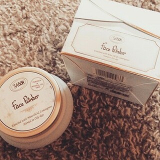 大人気のSABONのボディスクラブ。どこがどういいのか、その魅力をもっと知りたい！