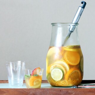 フレッシュなフルーツをぎゅっとつめこんで♪おうちで果実酒をつくってみよう