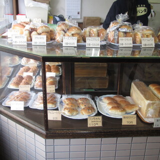 一度は食べてみたい!別府で大人気の老舗「友永パン屋」と岡本屋の「地獄蒸しプリン」