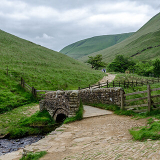 湖と森が織りなす風光明美な場所 ～イギリス・ピークディストリクト国立公園～