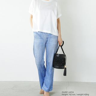 やっぱり今年も欲しくなる。ニュアンスを楽しむ【白いTシャツ】16選