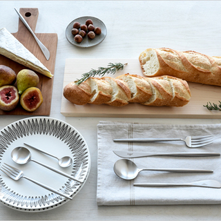 どんなジャンルもおまかせあれ。表情豊かなCutipolのカトラリー