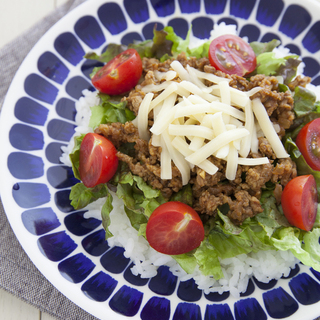 カフェごはんの定番。あなた好みの【タコライス】をレパートリーに加えましょ♪