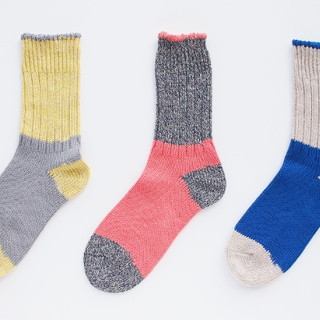 靴下も、季節に合わせて素材をチェンジ！リネン・コットンソックスカタログ