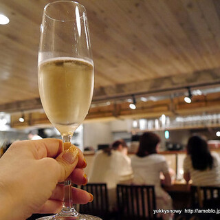 ワイン好きなら行ってみて！「東京」で造ったワインが飲める『都市型ワイナリー』特集