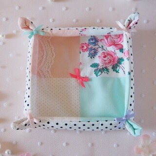 お気に入りの「はぎれ」で簡単DIY♪手作り「ファブリックトレイ」の作り方