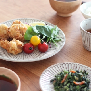 《和食・洋食》の定番メニューが美味しく見える♪基本の盛り付け方＆器の選び方