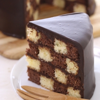 チェッカー柄の可愛いケーキ！「サンセバスチャン」を作ってみよう