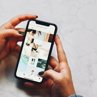 布や余白の使い方、配置のコツまで。プロに学ぶオシャレなInstagram写真の撮り方