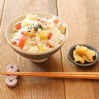 食欲の秋 きのこや栗など旬の食材で ちょっと贅沢な炊き込みごはんを作ろう キナリノ