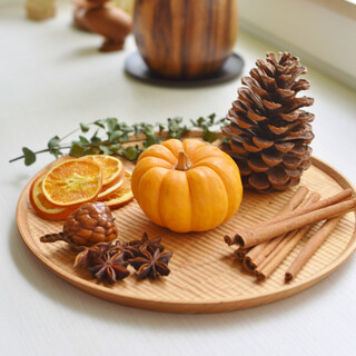 北欧風やクールにモノトーンも◎今年は大人な「ナチュラルハロウィン」インテリア