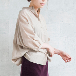 涼しくなる前に買い足したい。おしゃれが楽しくなる秋のトップス特集