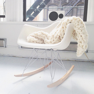 あっと言う間に仕上がる編み物「アームニッティング」をはじめてみよう♪