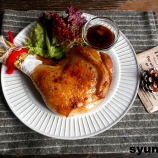 お手軽から本格派まで クリスマスにおうちで楽しむ人気のチキン料理レシピ キナリノ