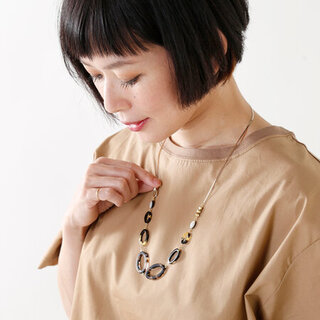 “ノーファンデ”でナチュラルに♪大人可愛いを叶える簡単ポイントメイク術