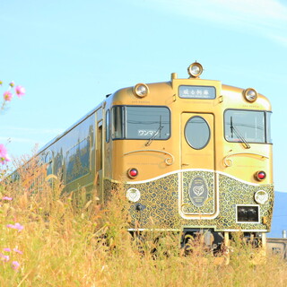 非日常やグルメを味わう贅沢時間。一度は乗ってみたい【九州】観光列車の旅