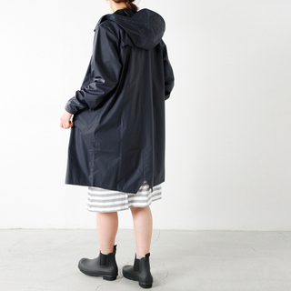 ちょっぴり憂鬱な雨の日が楽しくなる♪お洒落なレインアイテム＆コーデ集