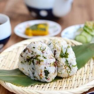 ご飯やおかずにばんばん使える海の恵み♪“海藻類”を使ったヘルシーレシピ集