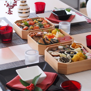 難しく考えないで！伝統だけじゃない、今年は手づくりで『私らしいおせち』の形