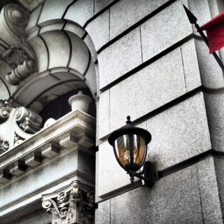 『大阪』でめぐる、素敵な《レトロビル&建築》案内