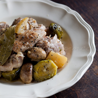 お肉や野菜の旨みがギュッ！お鍋ひとつで手軽にできる「ポットロースト」レシピ集