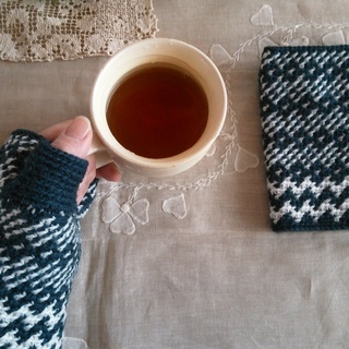 冬のプレゼントにも◎かぎ針編みで作る、あったか“マフラー・帽子・ミトン(手袋)”特集