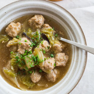 「白菜」を丸ごと楽しもう！シャキシャキ・トロトロ…今が旬の「白菜レシピ」17選