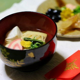 食べ方いろいろ、年の初めのほっこりご馳走♪”地域別“『お雑煮』レシピ