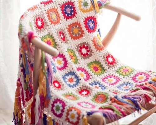 レトロな可愛さに夢中 グラニー編み でつくる 冬のほっこりアイテムdiy集 キナリノ