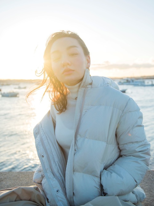 カジュアルなだけは卒業 ダウンコート を上品にまとう6つの方法 キナリノ