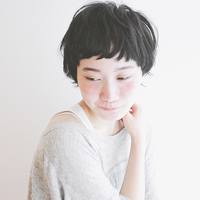春はふんわり軽やかに 黒髪ヘア のあか抜けスタイリング ヘアアレンジ集 キナリノ