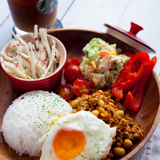 ひと皿でおしゃれ&豪華な食卓に♪「ワンプレート」で叶える“朝・昼・晩ごはん”