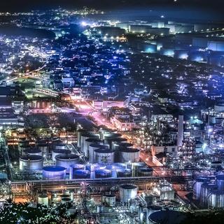 まるでSF世界のよう！近未来的な景色に魅せられて～近畿地方での工場夜景～