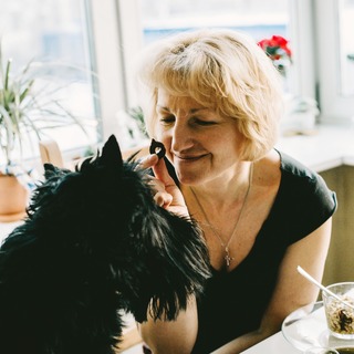 すべての女性たちへ。10年後も笑って暮らすために「今」必要なこと