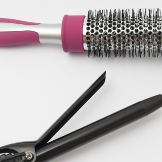 パーマなしでOK。ふんわり優しい「ゆるふわカール」の作り方