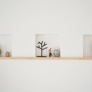 お気に入りを並べた小さな世界＊「ニッチ・飾り棚」のおしゃれなインテリア実例＆活用術