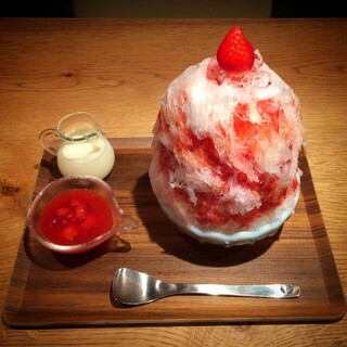 夏だけじゃない！ふんわりおいしい【京王線・井の頭線沿線】のかき氷が人気のお店6選