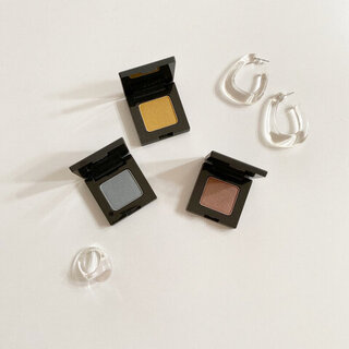 自然なのにどこか素敵。目のタイプ別「ナチュラルアイメイク」のつくりかた