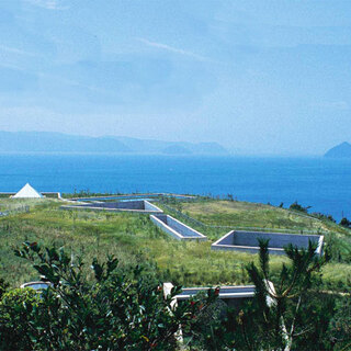 日帰りでも心ゆくまで満喫できる。自然とアートが織り成す『直島』に行ってみよう♪