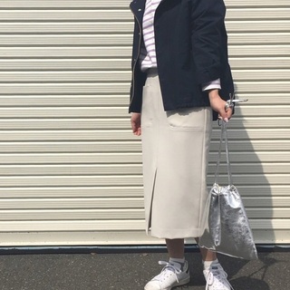 1点投入で印象自在♪綺麗色「ラベンダーカラー」を、お洒落＆ナチュラルに着こなすコーデ術