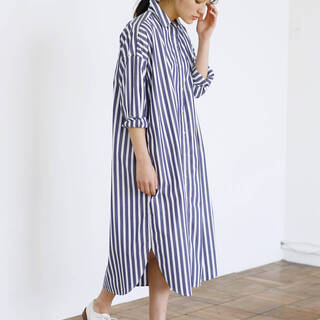 スタイリスト佐藤かなさんプロデュース！いま“本当に着たい”「avecmoi(アヴェクモワ）」の服