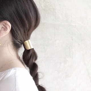 【一つ結び(ひとつ結び)】アレンジ13選。おばさんぽく見えないstyle集＊