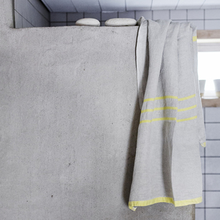 じっとり汗は即オフしたい。機能性に優れたタオル＆ハンカチを夏までに揃えませんか？