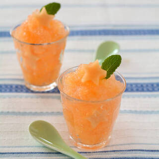 【季節限定の旬果実】みずみずしい初夏のフルーツを使った「魅惑のスイーツ」レシピ集