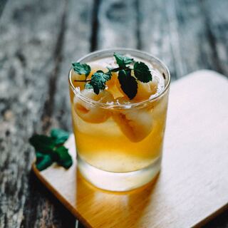 フレッシュ素材を味わう一杯。世界的にブームを呼んでいる「ミクソロジーカクテル」って?