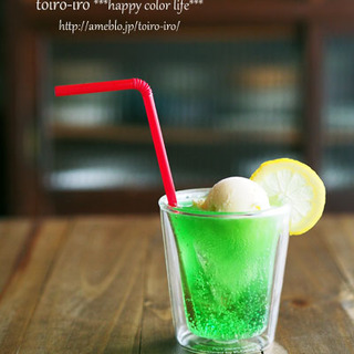 "シュワ～"と心はずむカフェ時間を♪爽やか「〇〇ソーダ」のレシピ