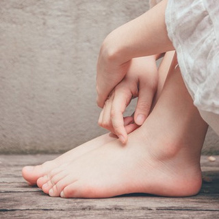 原因は…夏の冷房？！気がつくと足がパンパン！解消したい「むくみ」